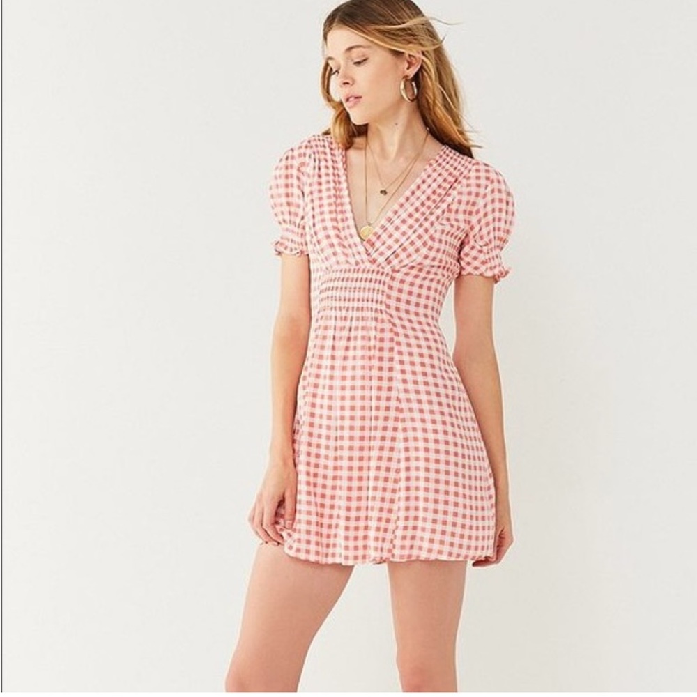 C30‎ Urban Outfitters Smocked Gingham Mini Dress